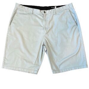 Volcom Light Mint Green Mens Bermuda Beach Shorts 42